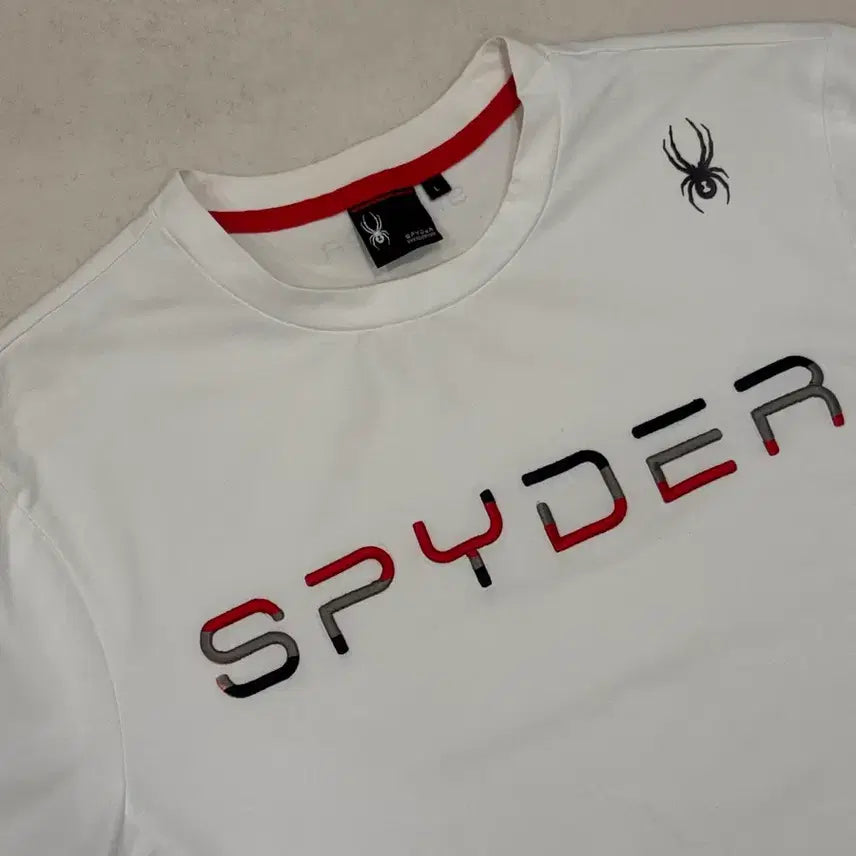 [BUNJANG] Spider White Short Sleeve T-shirt / 스파이더 흰색 반팔 티셔츠