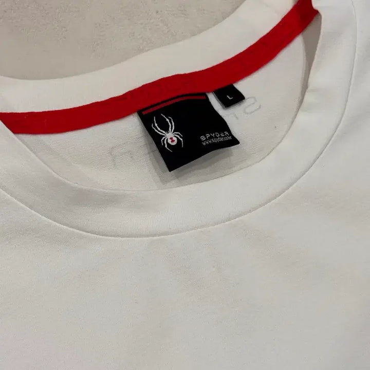 [BUNJANG] Spider White Short Sleeve T-shirt / 스파이더 흰색 반팔 티셔츠
