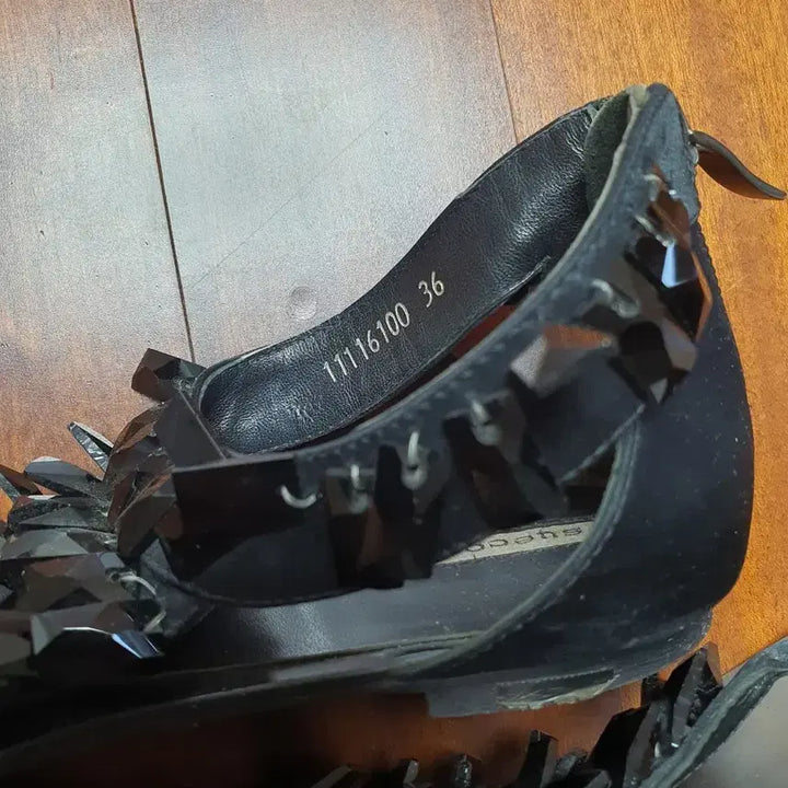 [BUNJANG] Suecomma Bonnie Onyx Thong Sandals 230 / 슈콤마보니 블랙 오닉스  쪼리 샌들 230