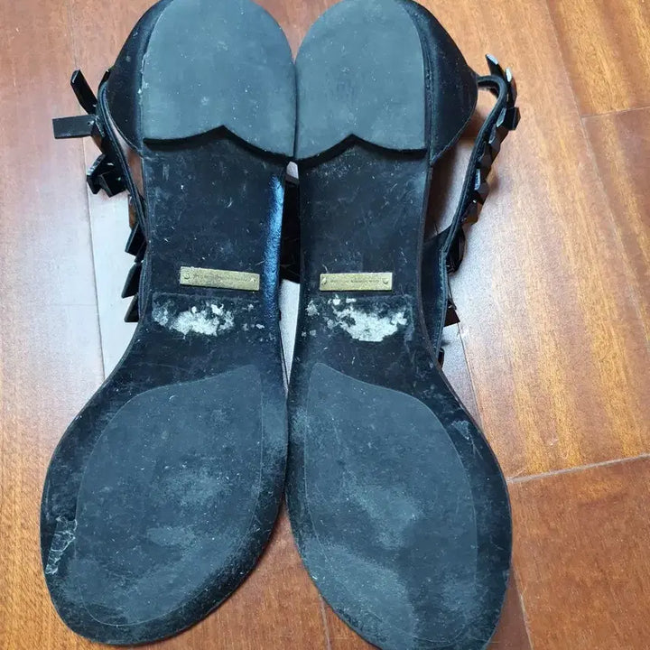 [BUNJANG] Suecomma Bonnie Onyx Thong Sandals 230 / 슈콤마보니 블랙 오닉스  쪼리 샌들 230