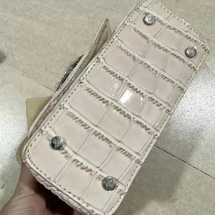 [BUNJANG] Vivienne Westwood Crossbody Bag / Vivienne Westwood가방