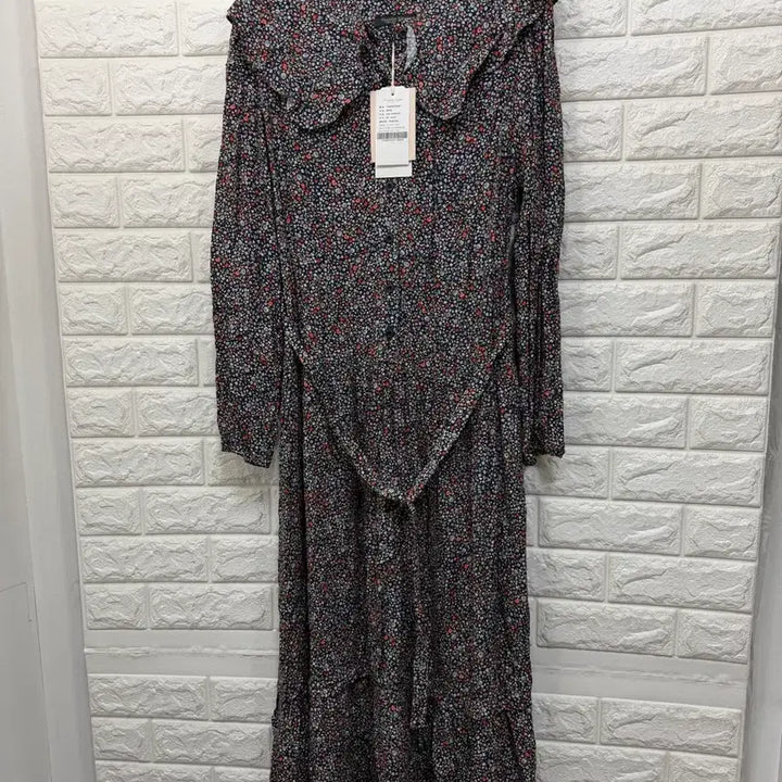 [SOLD OUT] 써스데이아일랜드 원피스 S