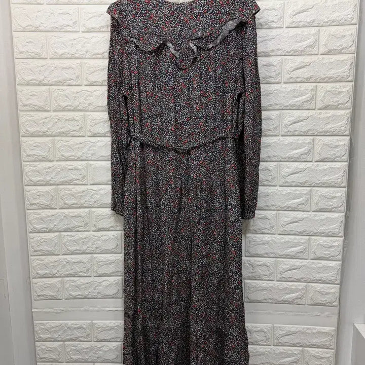 [SOLD OUT] 써스데이아일랜드 원피스 S