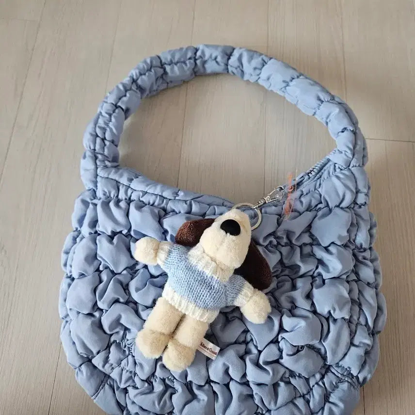 [BUNJANG] COS Cloud Bag &amp; Gromit Keyring / 코스구름백