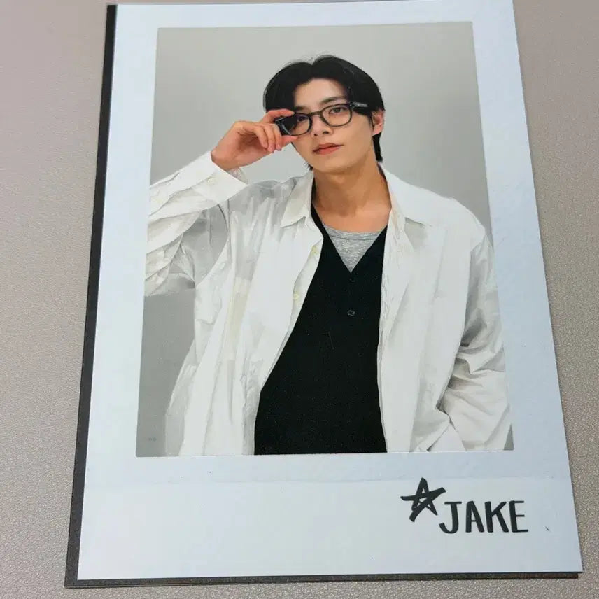 [BUNJANG] ENHYPEN ENHYPEN WAKUDOKI CINEMA 1st Week Jake Postcard / 엔하이픈 웤더라 시네마 1주차 제이크 엽서