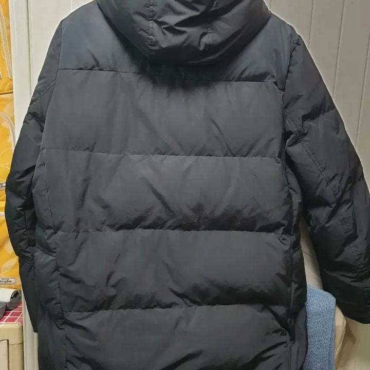 [BUNJANG] TRUGEN Duck Down Padded Coat / TRUGEN 오리털 패딩코트 105 블랙