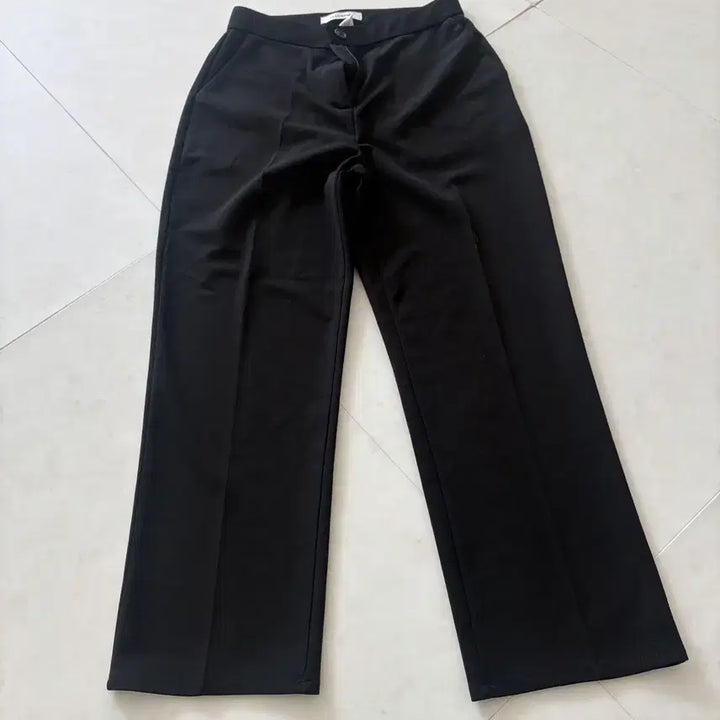 [BUNJANG] Black Bending Straight-Leg Slacks (Size M) / 검정 밴딩 일자 슬랙스 m