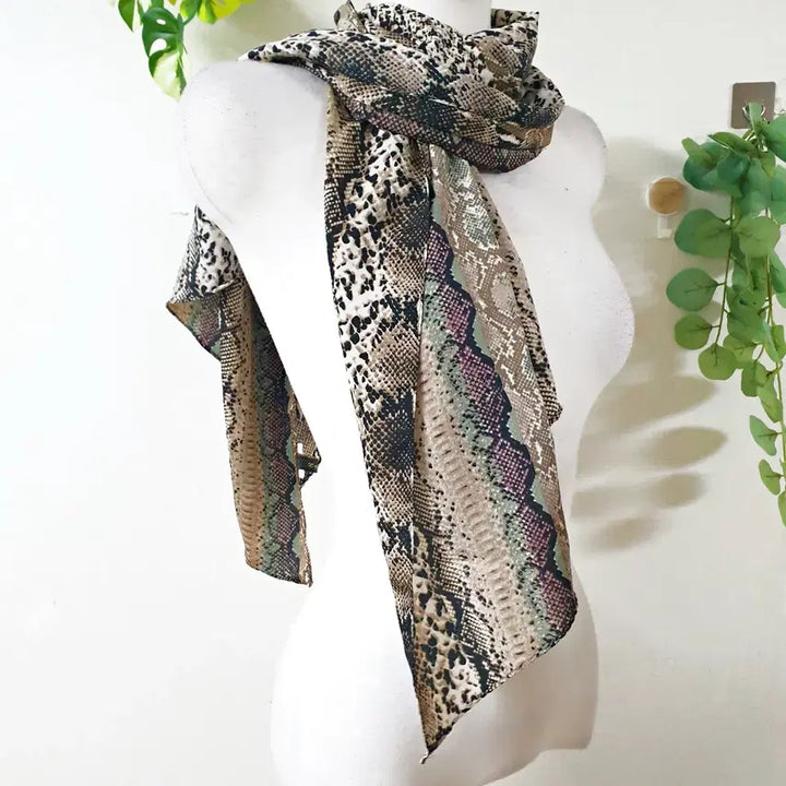 [BUNJANG] CC Collect Snake Skin Scarf Beige / 씨씨콜렉트 뱀피무늬 스카프 베이지