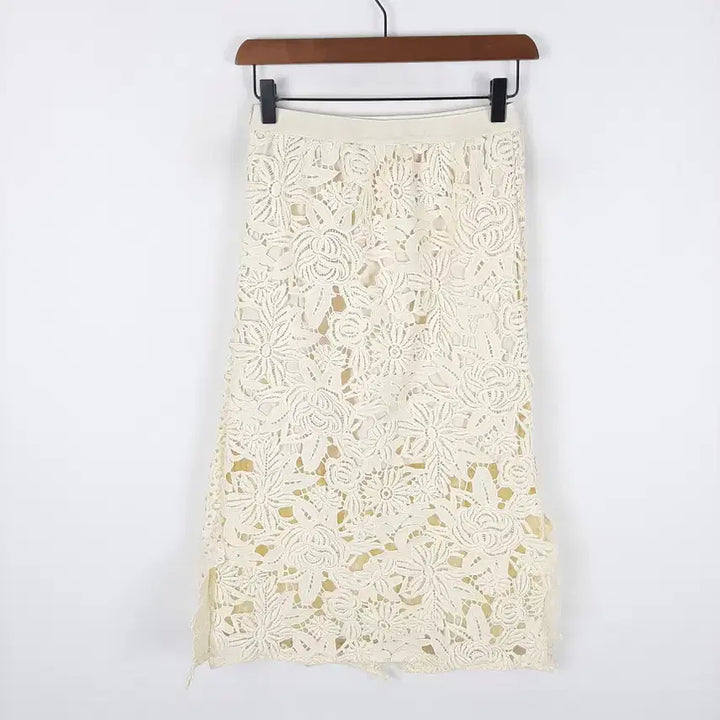 [BUNJANG] PPB Studio Lace Hem Bending Skirt / PPB스튜디오 레이스 밑단포인트 밴딩스커트