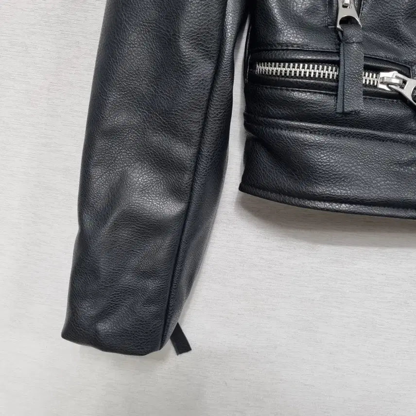 [BUNJANG] H&amp;M Faux Leather Jacket (Women&