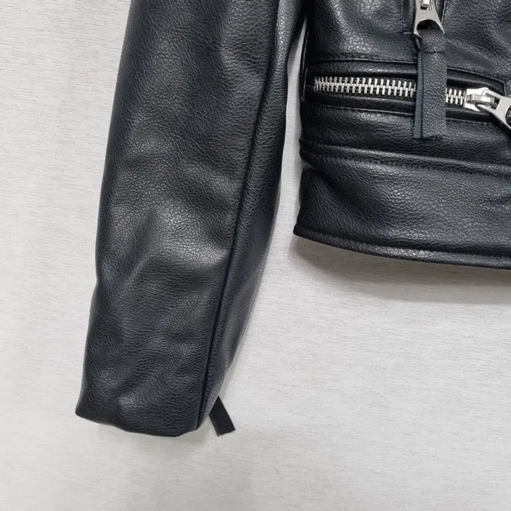 [BUNJANG] H&amp;M Faux Leather Jacket (Women&