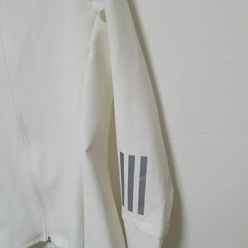 [BUNJANG] Adidas White Three Stripes Hooded Windbreaker XS / 허리쏙)아디다스 흰색 삼선 후드 바람막이 xs
