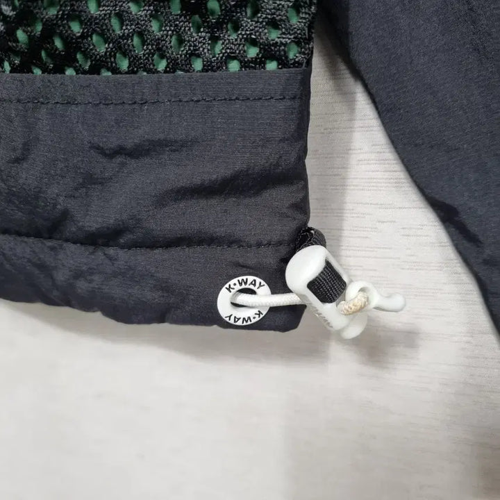 [BUNJANG] K-Way Windbreaker Jacket Men 100 / ㅡ까웨 봄가을 바람막이 자켓 남100ㅡ0317
