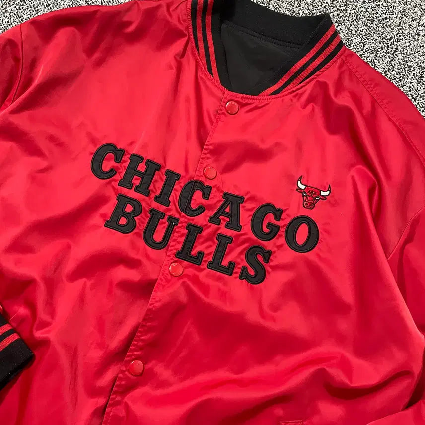 [BUNJANG] Vintage9 Chicago Bulls Reversible Varsity Stadium Jacket / 빈티지9. NBA 블루종 시카고불스 바시티 스타디움 자켓 리버시블