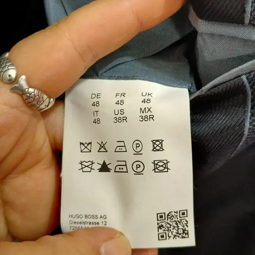 [BUNJANG] BOSS Navy Suit Jacket (Size 48) / 7/21 BOSS 네이비 정장 자켓 48사이즈
