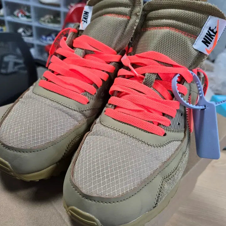 [BUNJANG] Nike Off-White Air Max 90 Desert Ore Sneakers / 나이키 오프화이트 에어맥스 90 데저트오어 275