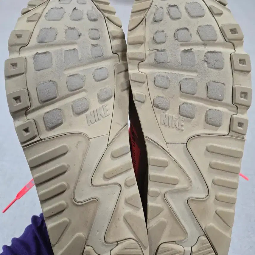 [BUNJANG] Nike Off-White Air Max 90 Desert Ore Sneakers / 나이키 오프화이트 에어맥스 90 데저트오어 275