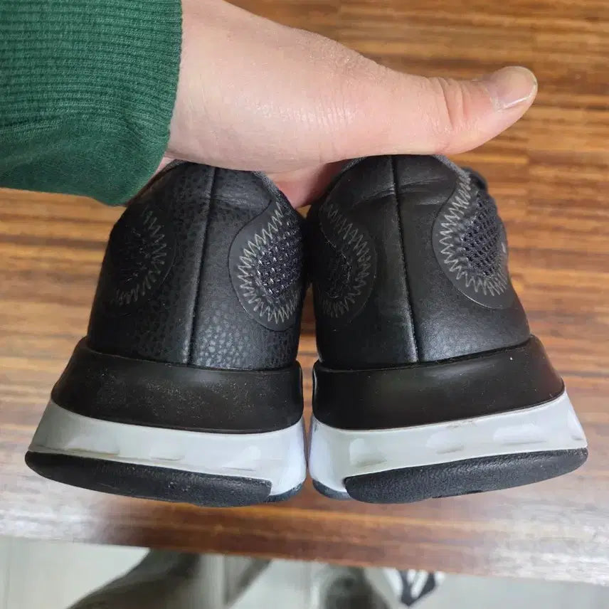 [BUNJANG] Nike Renew Run Sneakers 255mm / 나이키 리뉴 런 러닝화 스니커즈 255