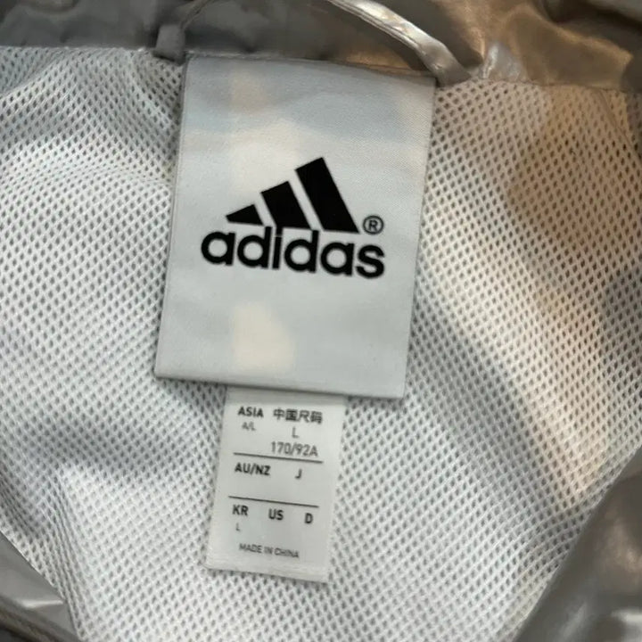 [BUNJANG] Adidas Adilenium Season 4 Silver Track Top / L 아디다스 아딜레니움 시즌 4 실버 트랙탑