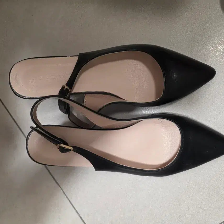 [BUNJANG] Black Leather Slingback Mule Heels / 블랙 레더 슬링백 뮬 구두