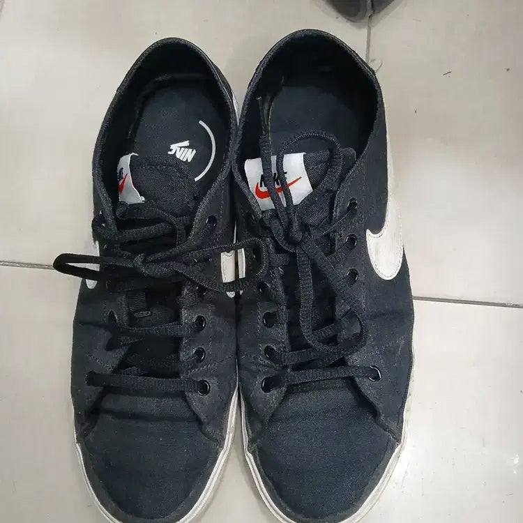 [BUNJANG] Nike Court Legacy Canvas Sneakers / 나이키 280사이즈 운동화 중고 코트 레거시 캔버스 CW6539-002