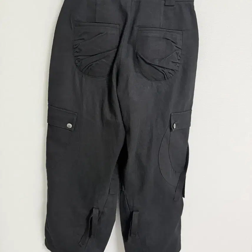 [BUNJANG] Hug Your Skin Cargo Pants / 허그유어스킨 카고팬츠