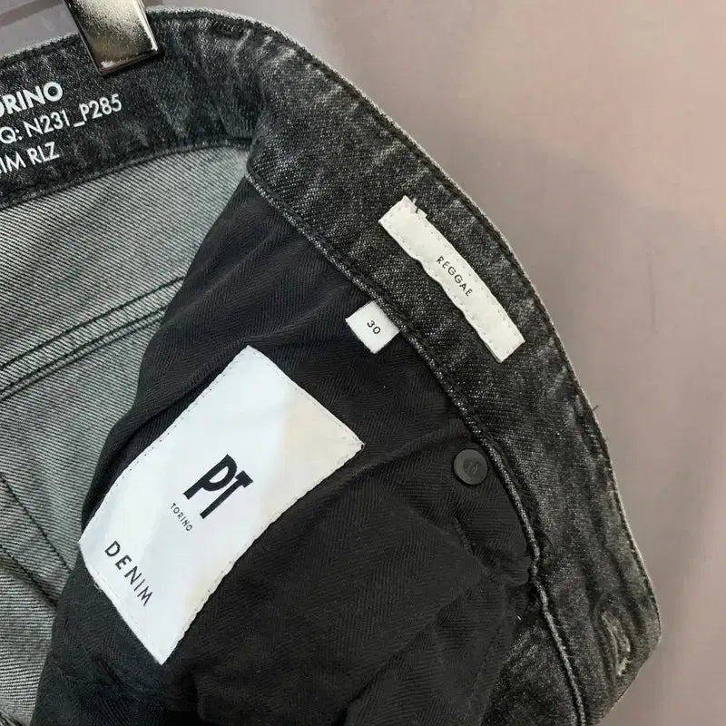[BUNJANG] PT Torino Black Wash Denim Jeans / 30인치 PT토리노 레게 롤업 워싱 스판 흑청 데님 청바지
