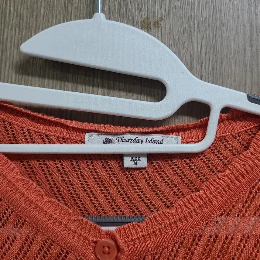 [BUNJANG] Thursday Island Orange Knit Cardigan / Thursday Island 주황색 니트 가디건