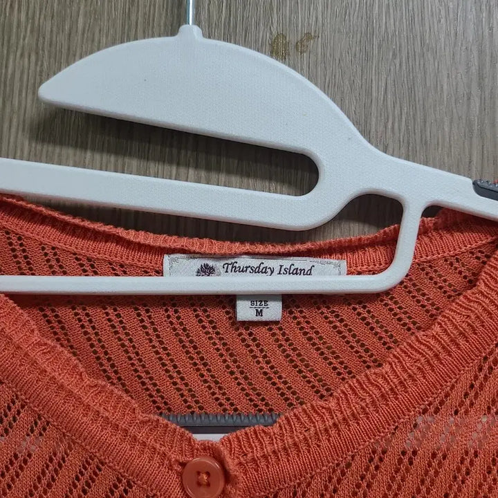 [BUNJANG] Thursday Island Orange Knit Cardigan / Thursday Island 주황색 니트 가디건