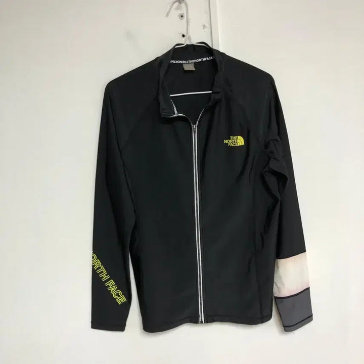 [SOLD OUT] 노스페이스 남성 래쉬가드 집업 100L@9909