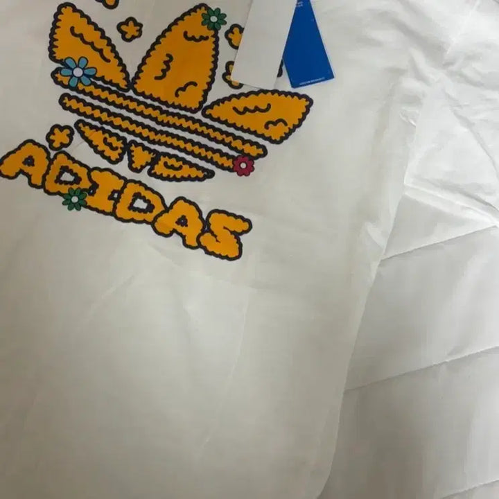 [BUNJANG] Adidas Flower Trefoil T-Shirt / 아디다스 새상품 정품