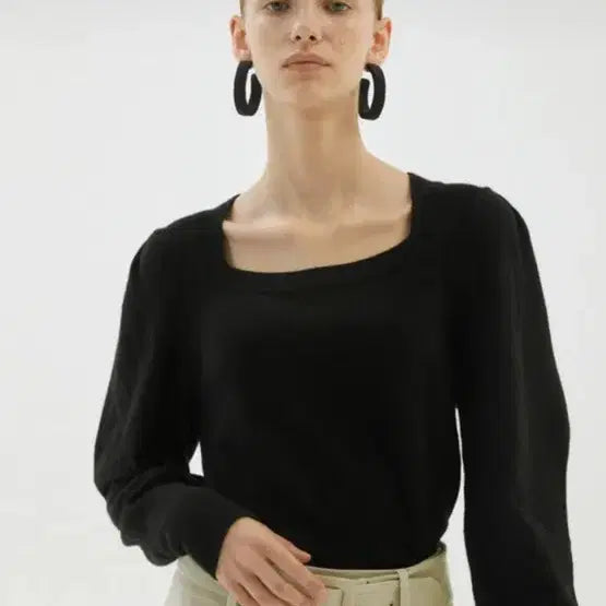 [BUNJANG] Haebaihae Kim Square Neck Cashmere Knit Sweater / 해바이해킴 스퀘어넥 캐시미어 니트