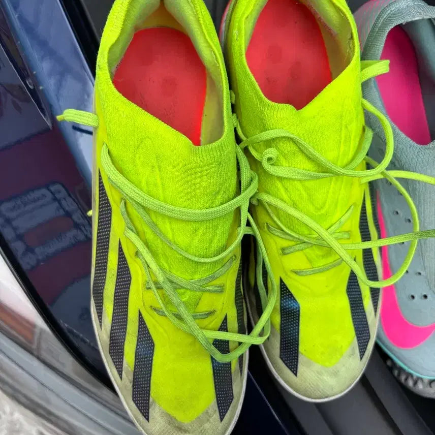 [BUNJANG] Adidas Futsal Shoes 255 / 아디다스 풋살화 255