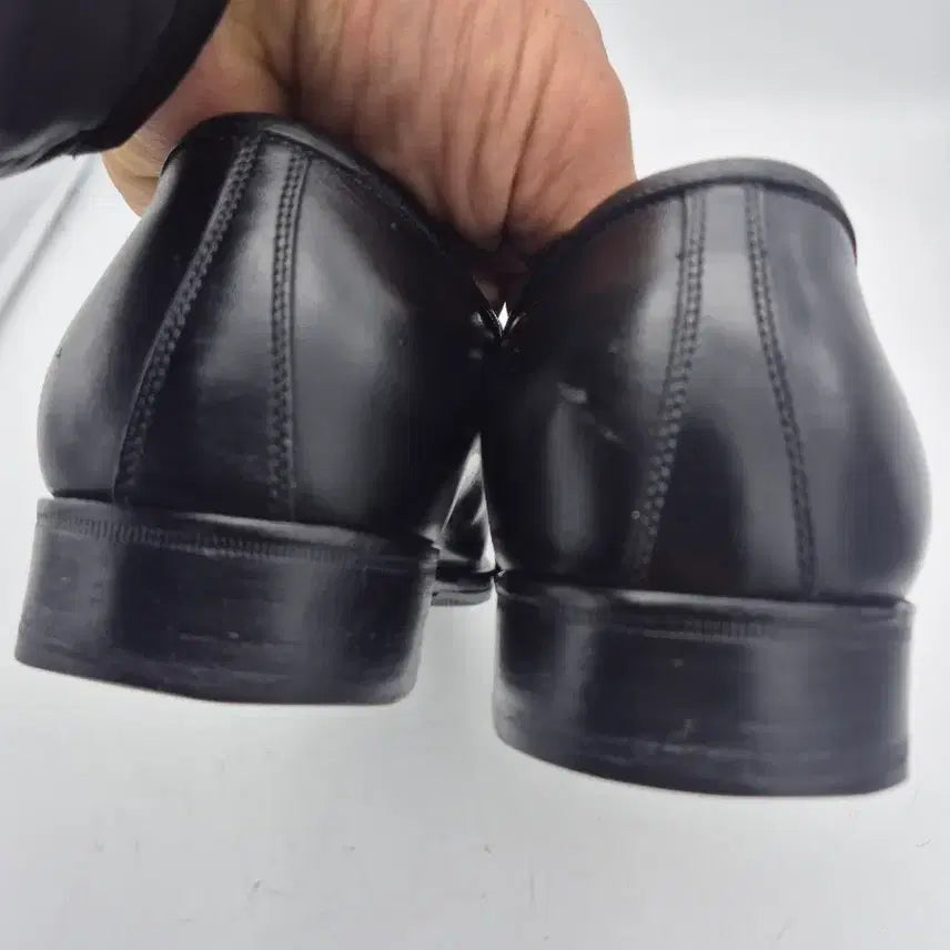 [BUNJANG] Ferragamo Gancini Loafers Men&