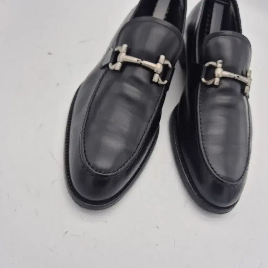 [BUNJANG] Salvatore Ferragamo Black Leather Men&