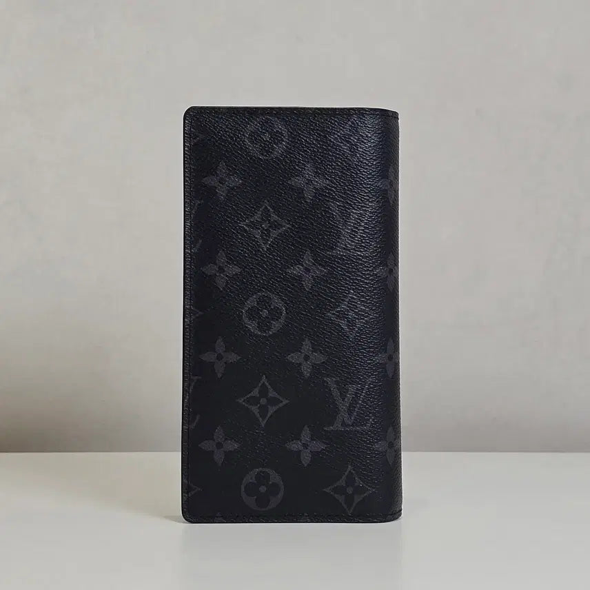 [BUNJANG] Louis Vuitton Monogram Eclipse Brazza Long Wallet M61697 / [럭스올] 루이비통 모노그램 이클립스 브라짜 장지갑 내장칩 M61697