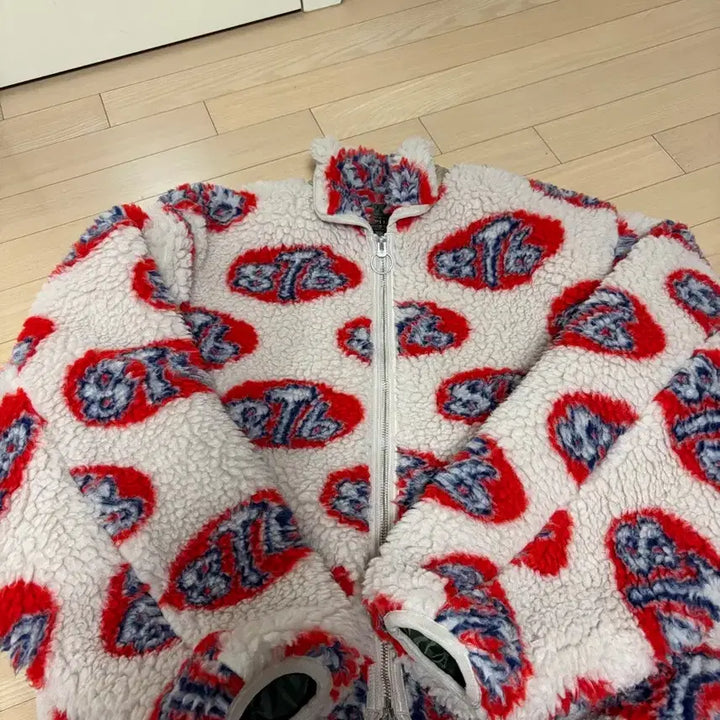 [BUNJANG] Capital Boa Fleece Jacket / 캐피탈 보아 후리스 3사이즈