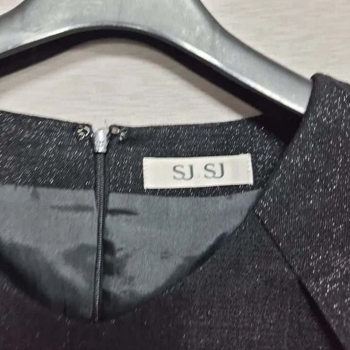 [BUNJANG] SJSJ Satin Spring/Autumn Dress / ㅡSJSJ 새틴 봄가을 원피스 여 슬림55 ㅡ0317