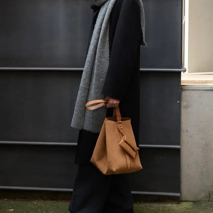 [BUNJANG] AMAG Monad Large Suede Bag / [새제품] AMAG 에임에이지 모나드 라지백