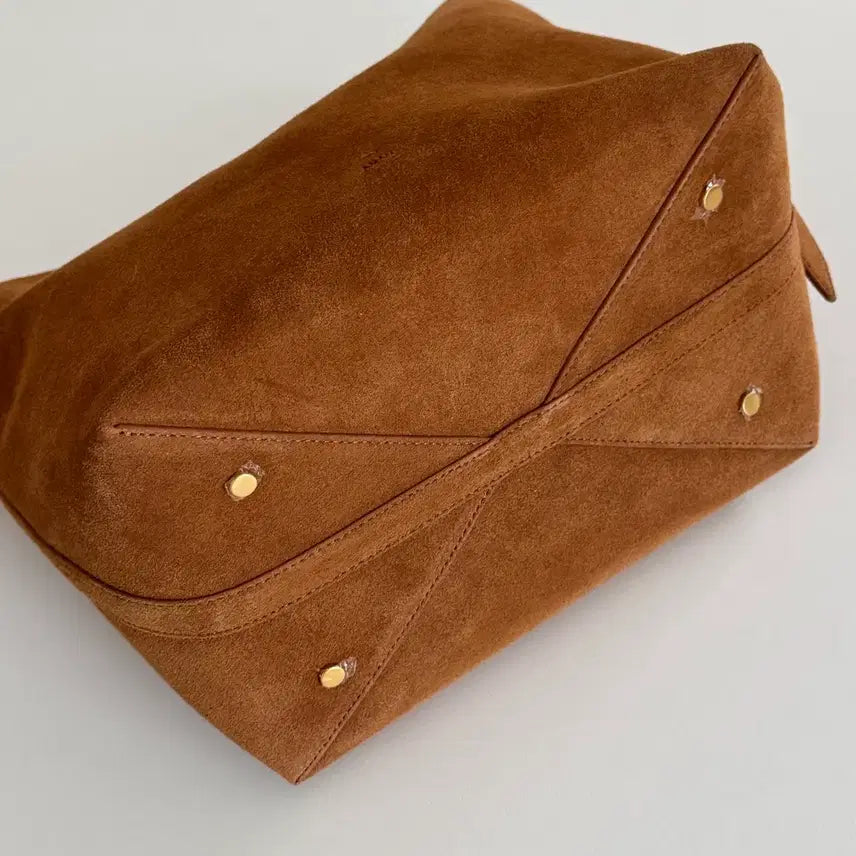 [BUNJANG] AMAG Monad Large Suede Bag / [새제품] AMAG 에임에이지 모나드 라지백