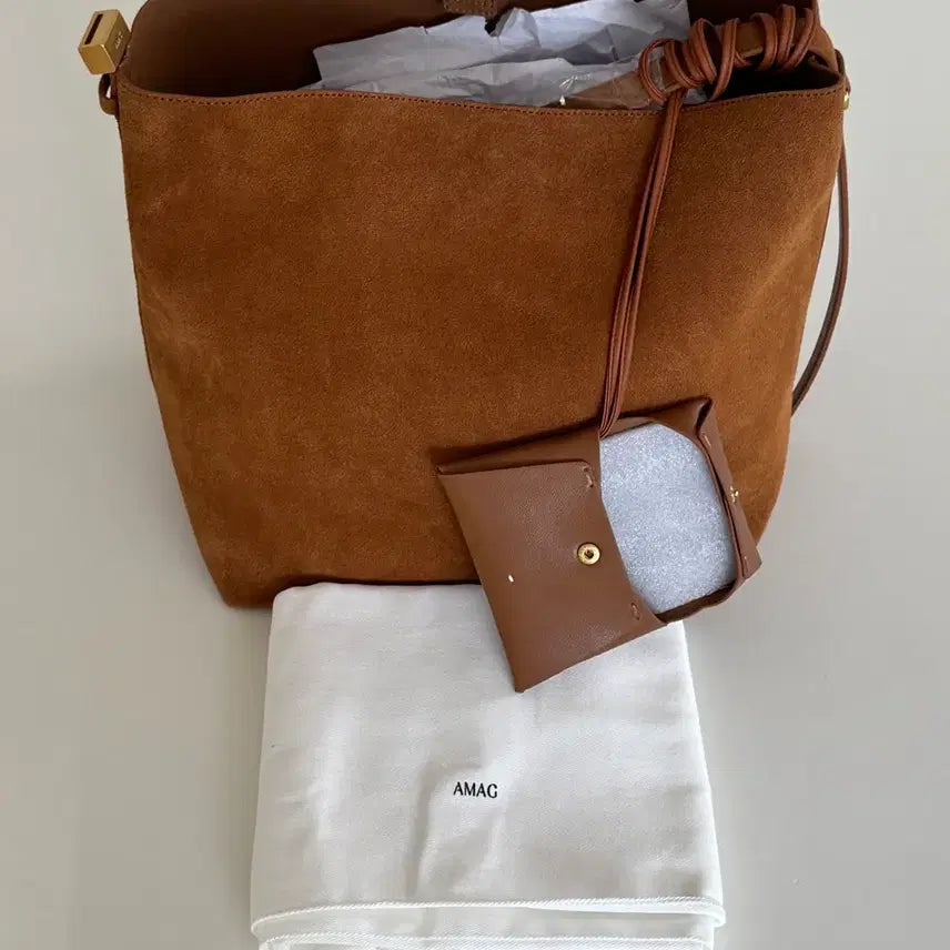 [BUNJANG] AMAG Monad Large Suede Bag / [새제품] AMAG 에임에이지 모나드 라지백