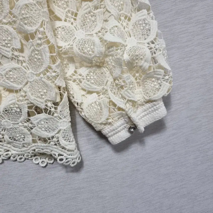 [BUNJANG] Anna Sui Lace Blouse (Women&