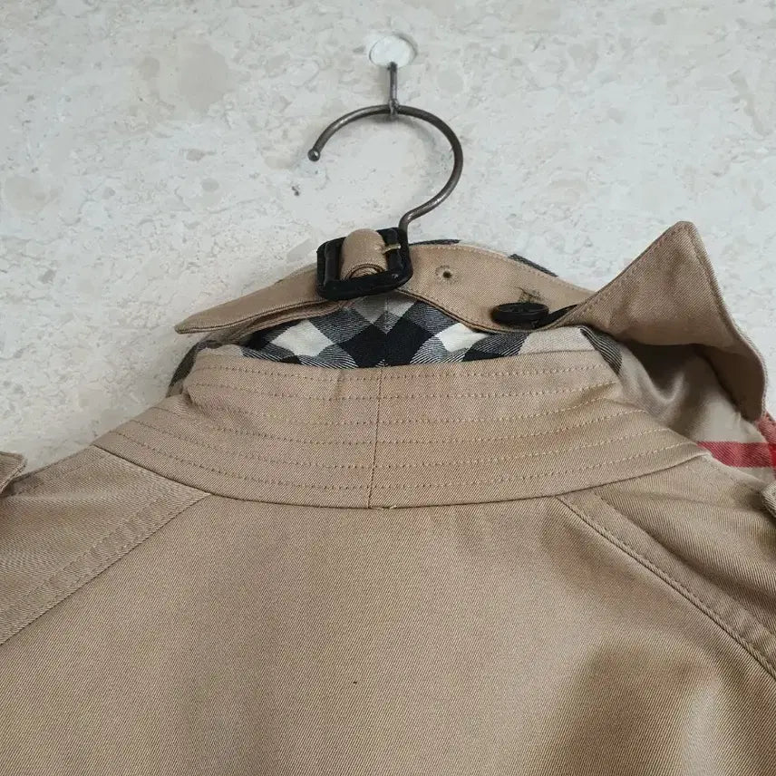 [SOLD OUT] 버버리 베이지 트렌치코트 여성 정품