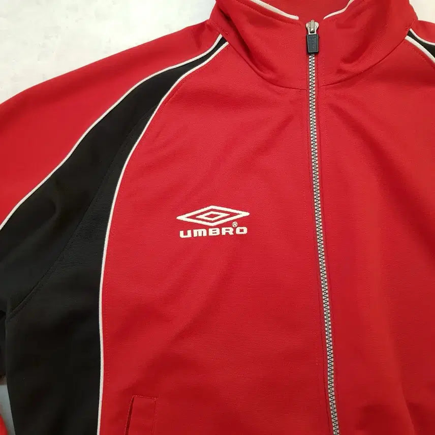 [BUNJANG] Umbro Red/Black Track Top / 엄브로 레드/블랙 트랙탑
