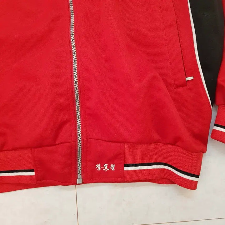 [BUNJANG] Umbro Red/Black Track Top / 엄브로 레드/블랙 트랙탑
