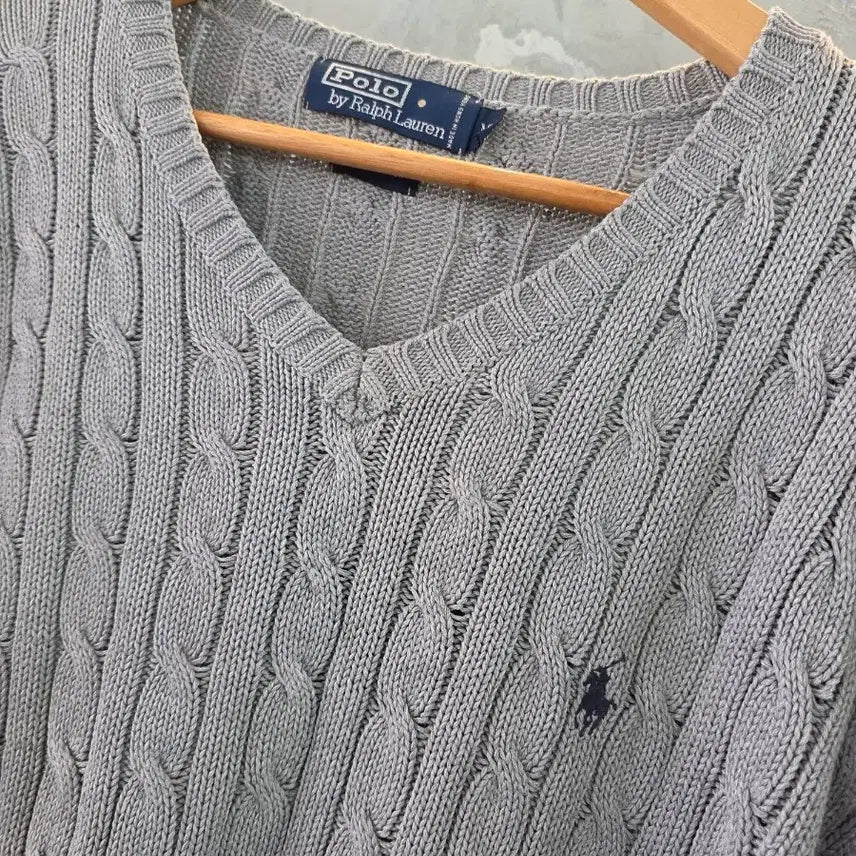 [BUNJANG] Polo Ralph Lauren Cable Knit V-Neck Sweater / 폴로 랄프로렌 브이넥 케이블 니트 그레이M