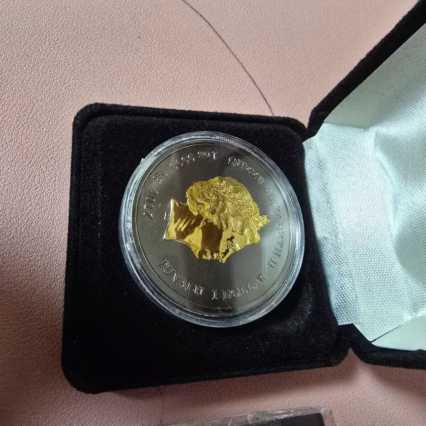 [BUNJANG] 마블 스파이더맨 1oz 은화 24K 금도금 루테늄 한정판 (투발루 201 / 마블 스파이더맨 1oz 은화 24K 금도금 루테늄 한정판 (투발루 201