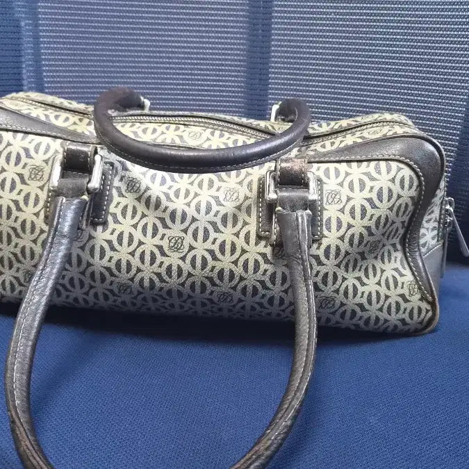 [BUNJANG] Louis Quatorze Monogram Mini Shoulder Bag / 루이까또즈 모노그램 미니 숄더백