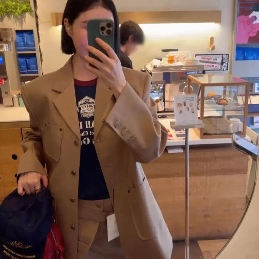 [SOLD OUT] 헬더베이지색 자켓