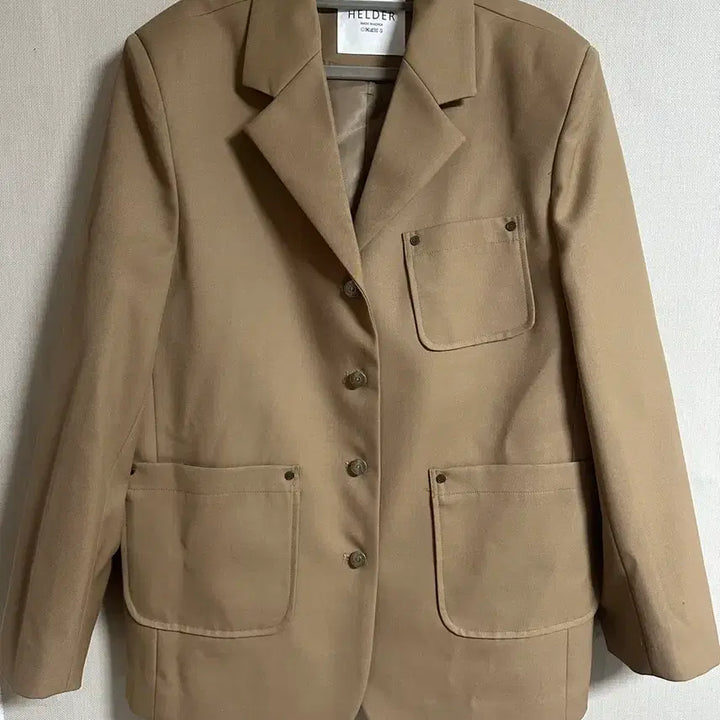 [SOLD OUT] 헬더베이지색 자켓